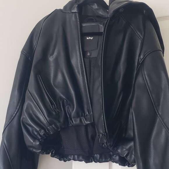 Faux Leather Cropped Hooded Jacket - Picture 7 of 7
